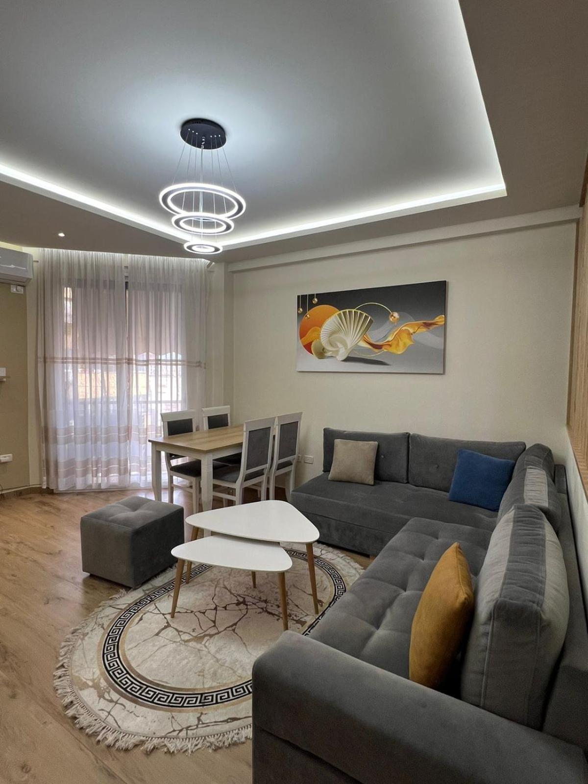 Condor Center Luxury Apartment Tirana Exterior photo